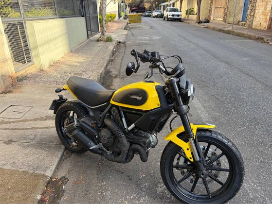 DUCATI SCRAMBLER ICON 